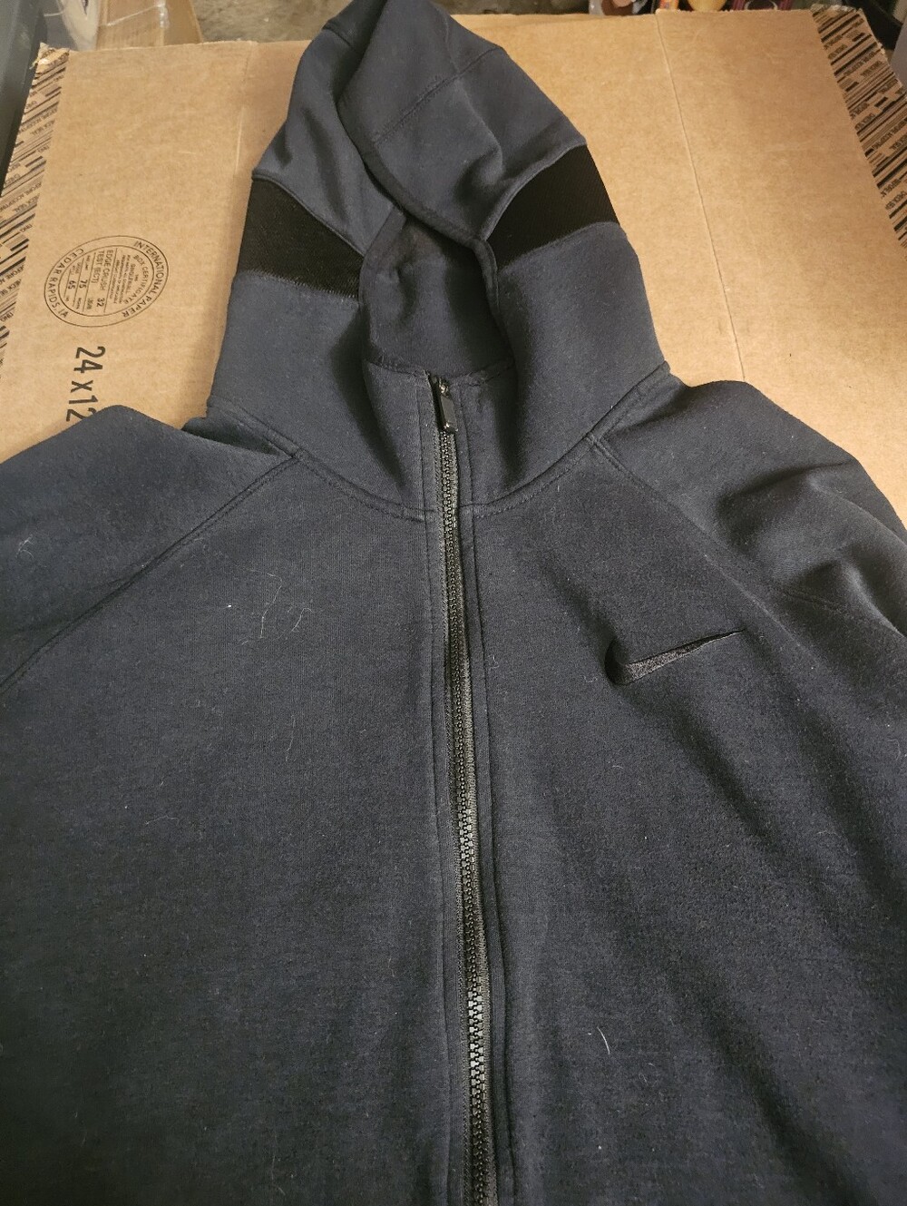 Nike Dri-FIT Full-Zip Fleece Training Hoodie in a Men's Size L